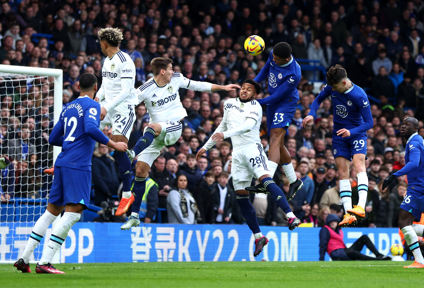 Chelsea vs leeds best sale online
